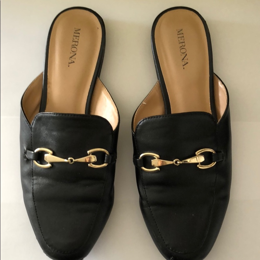 Black Merona Mules with Gold Detail 7.0